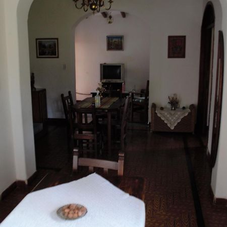 Casa De Huespedes - B&B ビージャ・ヒアルディノ エクステリア 写真