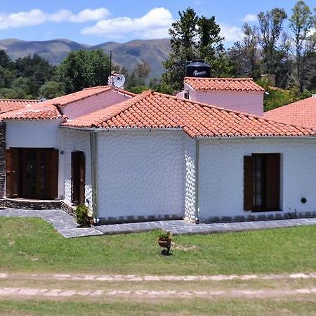 Casa De Huespedes - B&B ビージャ・ヒアルディノ エクステリア 写真