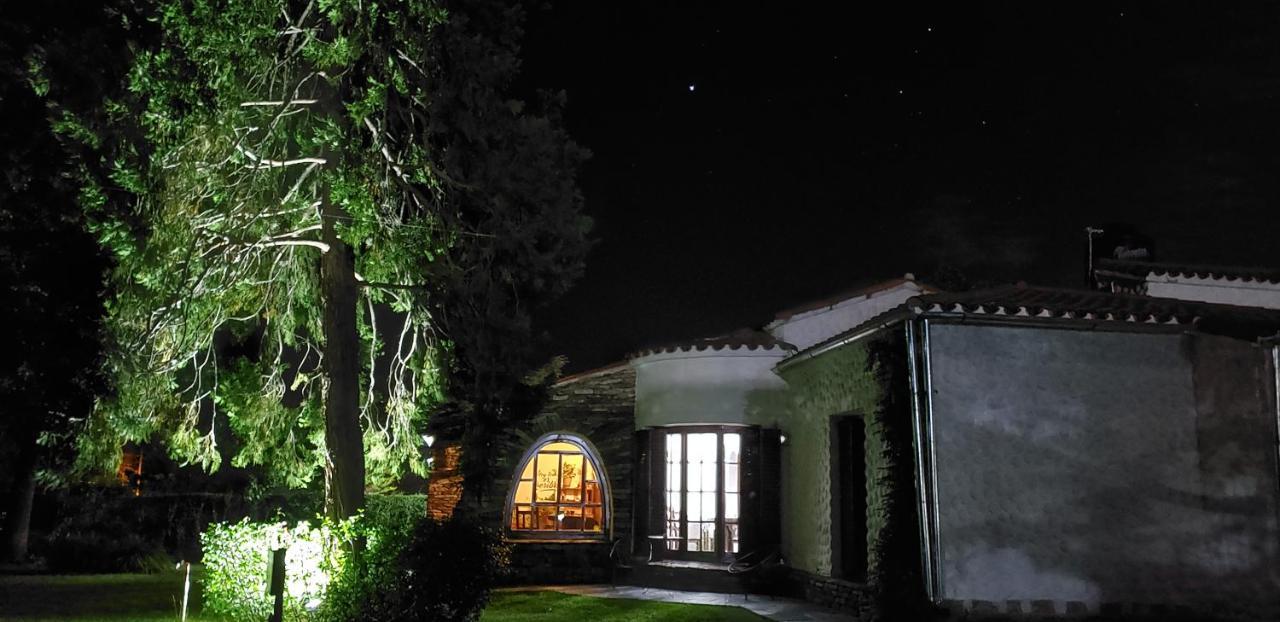 Casa De Huespedes - B&B ビージャ・ヒアルディノ エクステリア 写真