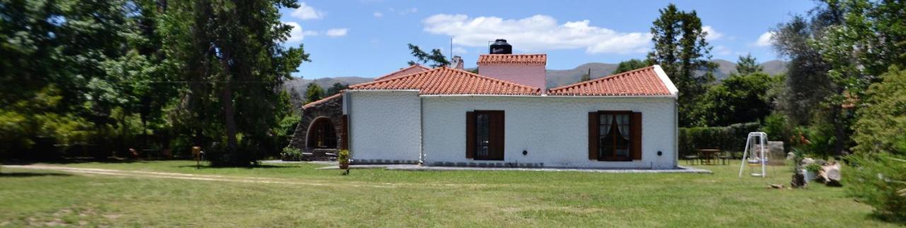 Casa De Huespedes - B&B ビージャ・ヒアルディノ エクステリア 写真
