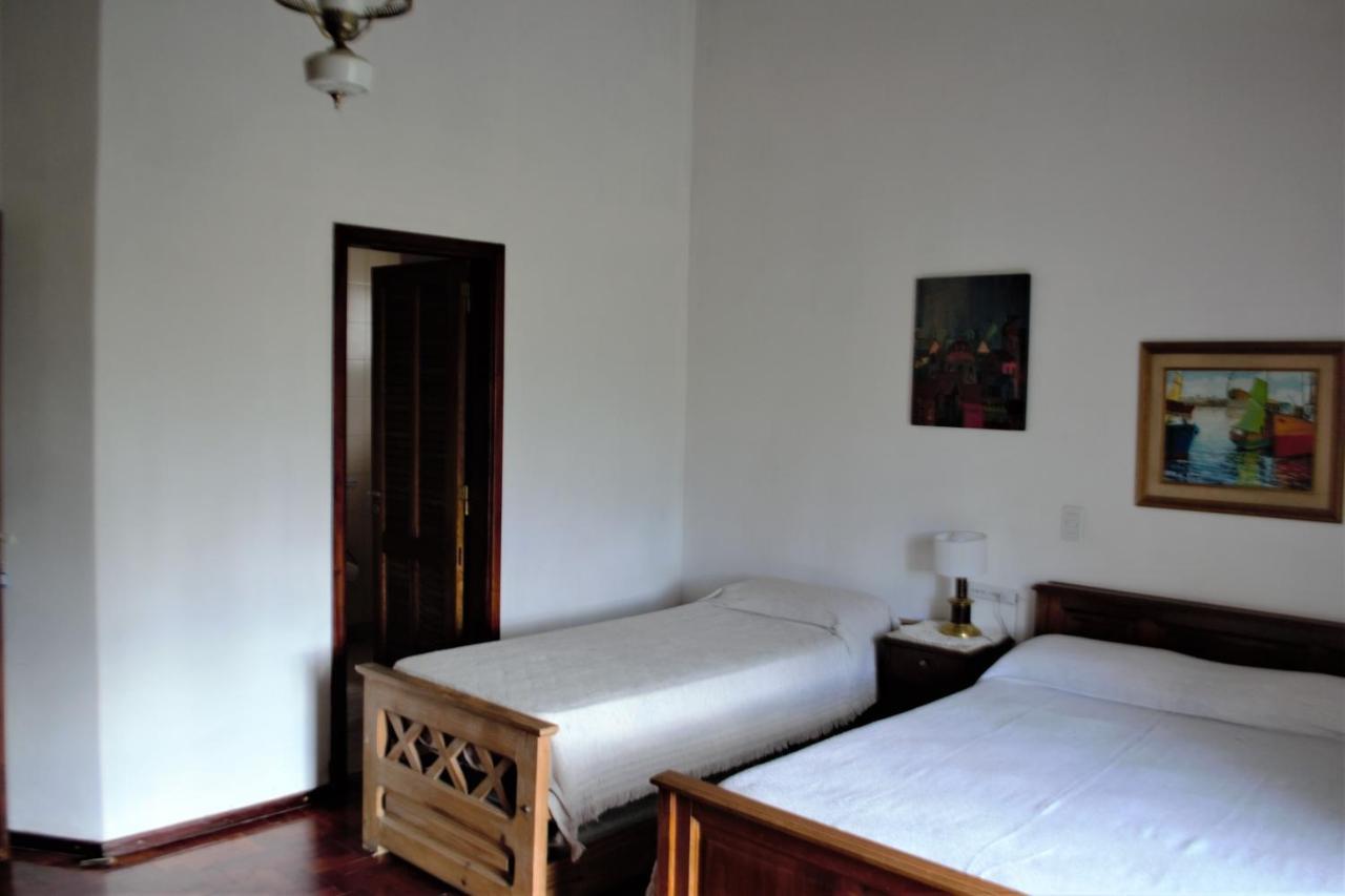 Casa De Huespedes - B&B ビージャ・ヒアルディノ エクステリア 写真