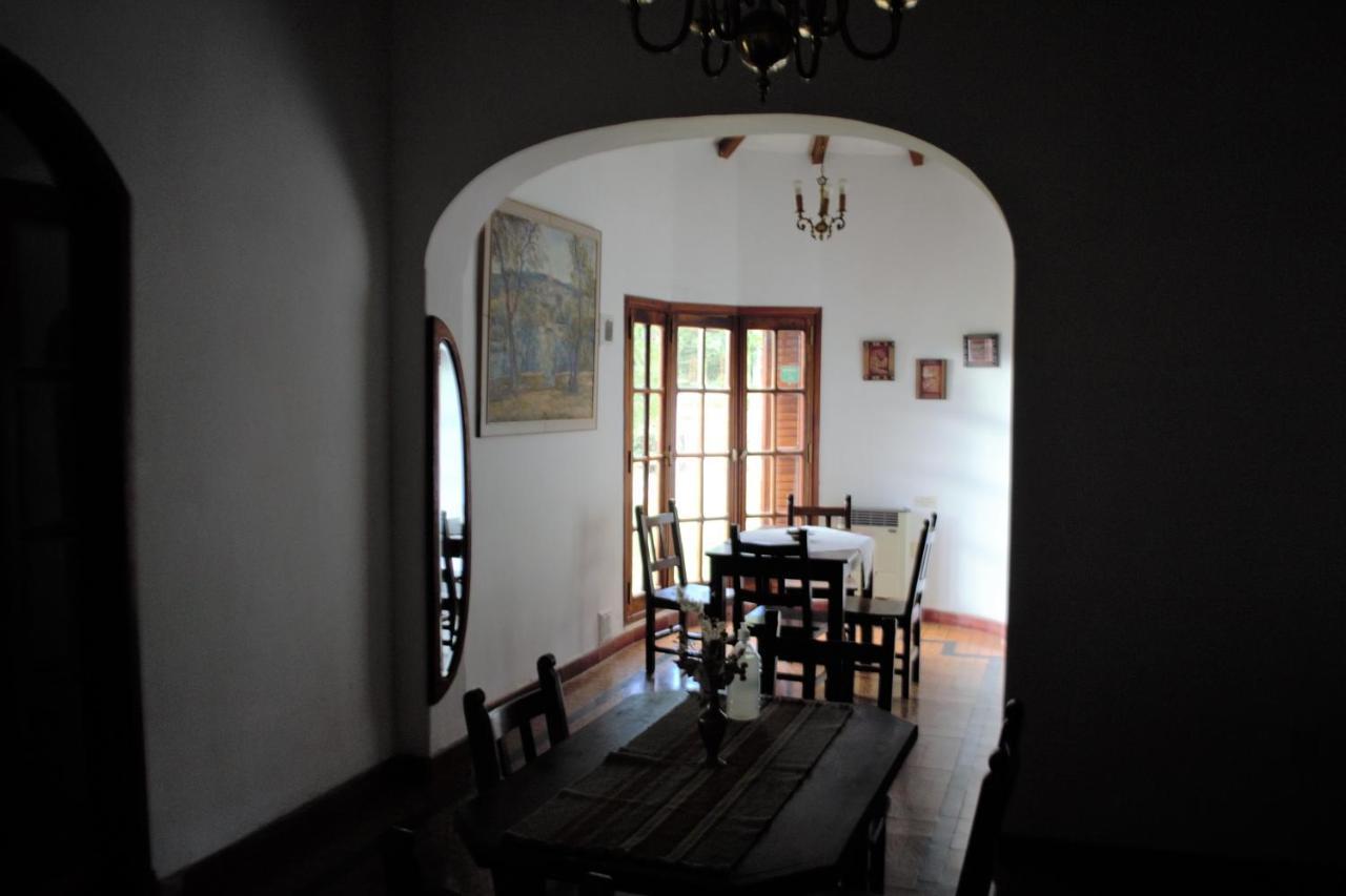 Casa De Huespedes - B&B ビージャ・ヒアルディノ エクステリア 写真