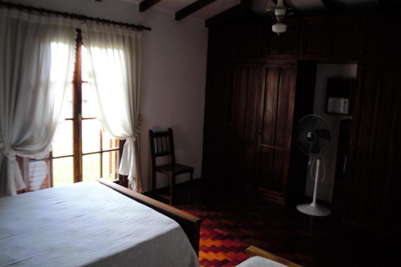 Casa De Huespedes - B&B ビージャ・ヒアルディノ エクステリア 写真