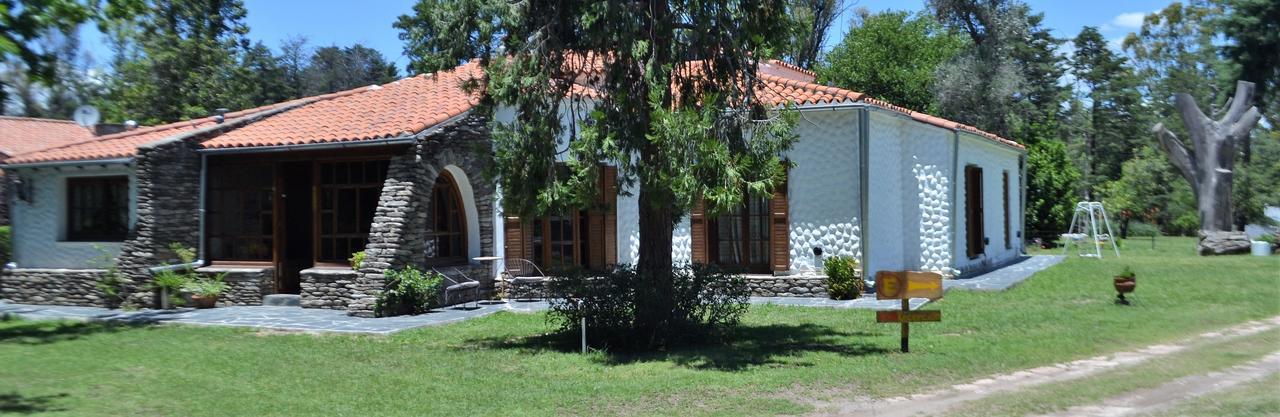 Casa De Huespedes - B&B ビージャ・ヒアルディノ エクステリア 写真