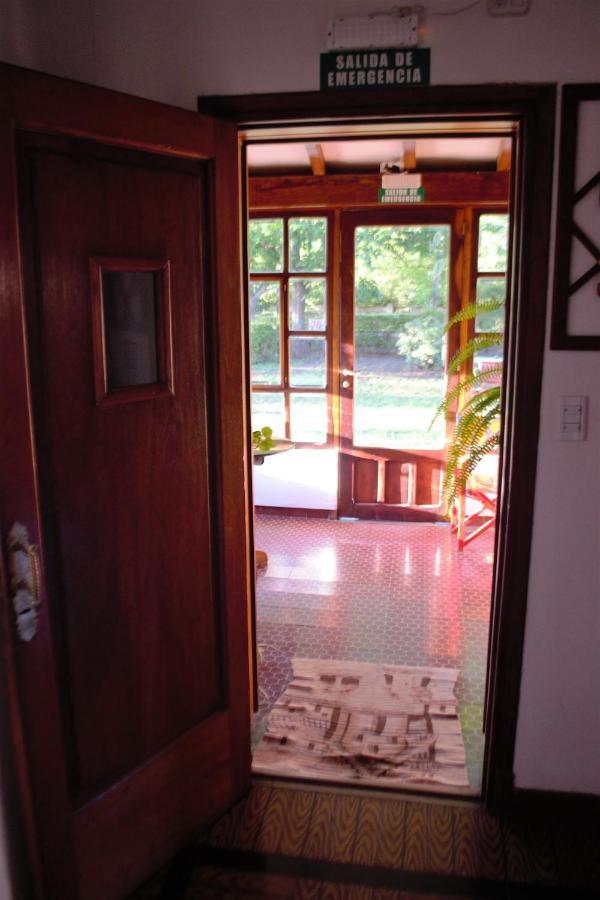 Casa De Huespedes - B&B ビージャ・ヒアルディノ エクステリア 写真